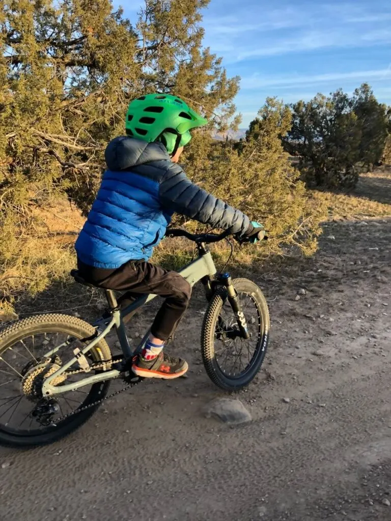 Mountain Bike  Play Mountain Bike on PrimaryGames